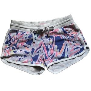 Lilly Pulitzer Chrissy beach shorts size extra small pink  coral Style #76452